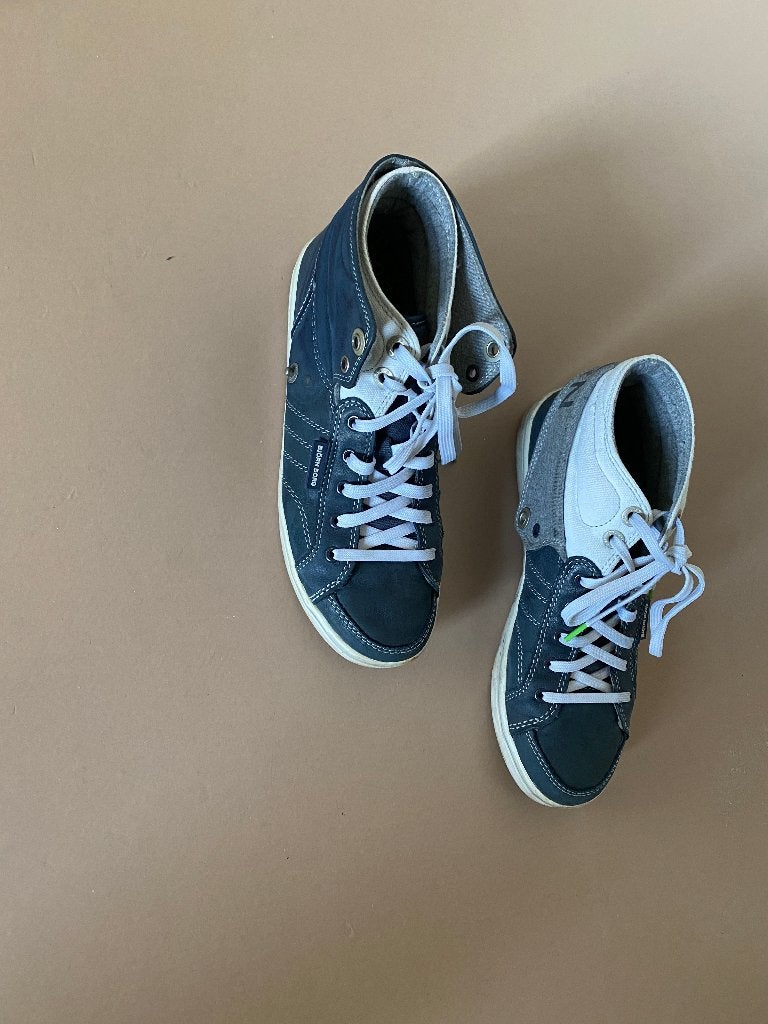 Donker blauwe gympen bjorn borg mt 39, Kleding | Dames, Schoenen, Blauw, Ophalen of Verzenden, Bjorn Borg, Sneakers of Gympen