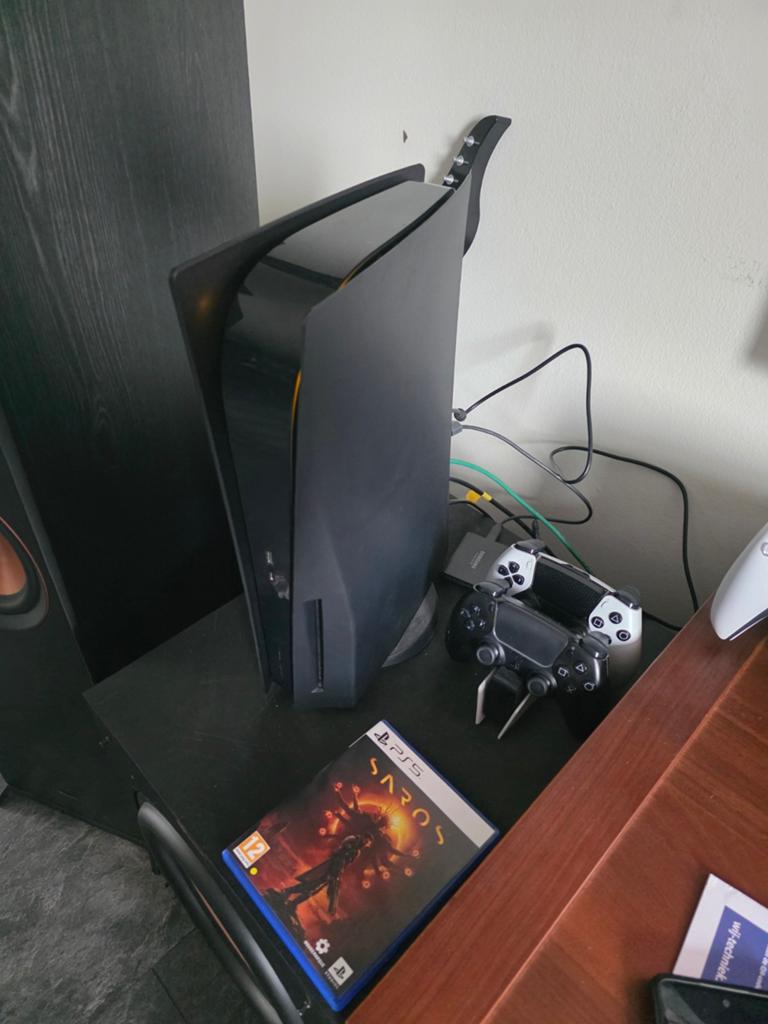PS5 met games, controllers en accessoires, Ophalen