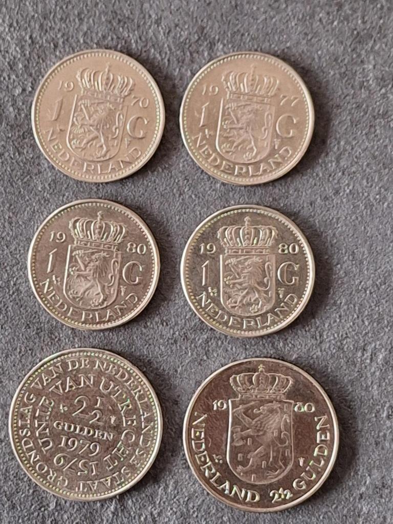 munten Nederland 1 gulden 1970-77-80 + rijksdaalder 1979-80, Ophalen of Verzenden, Koningin Juliana, 1 gulden, Losse munt