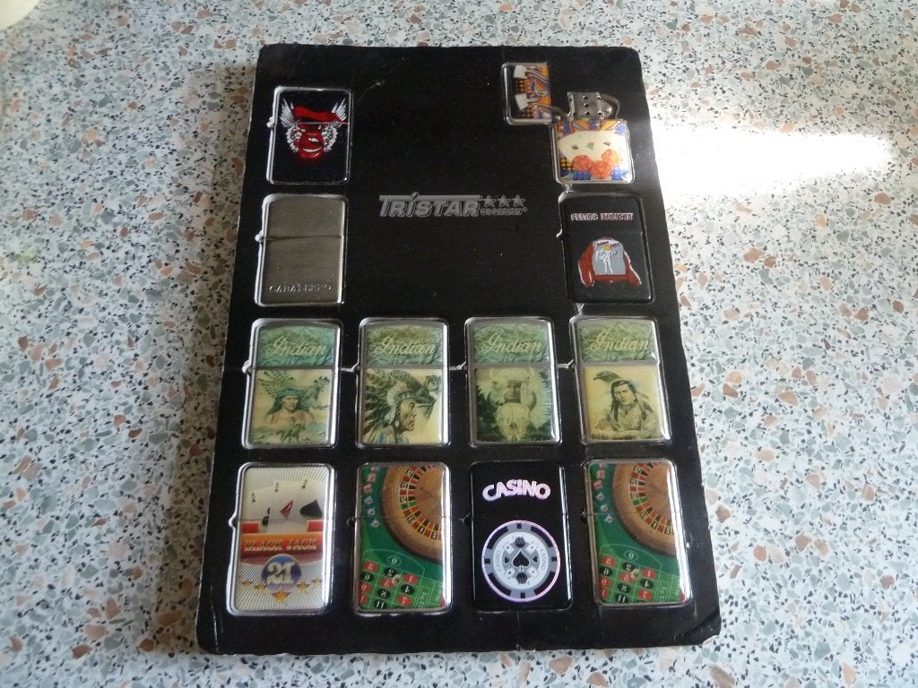 Tristar US Design "zippo" benzine aanstekers in map, Ophalen of Verzenden, Zo goed als nieuw, Aansteker
