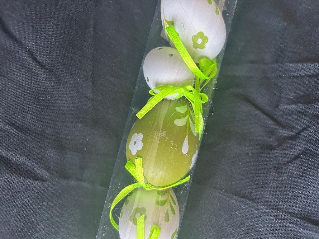 Koker met kunststof paaseieren voor in de paastakken, Ophalen of Verzenden, Zo goed als nieuw