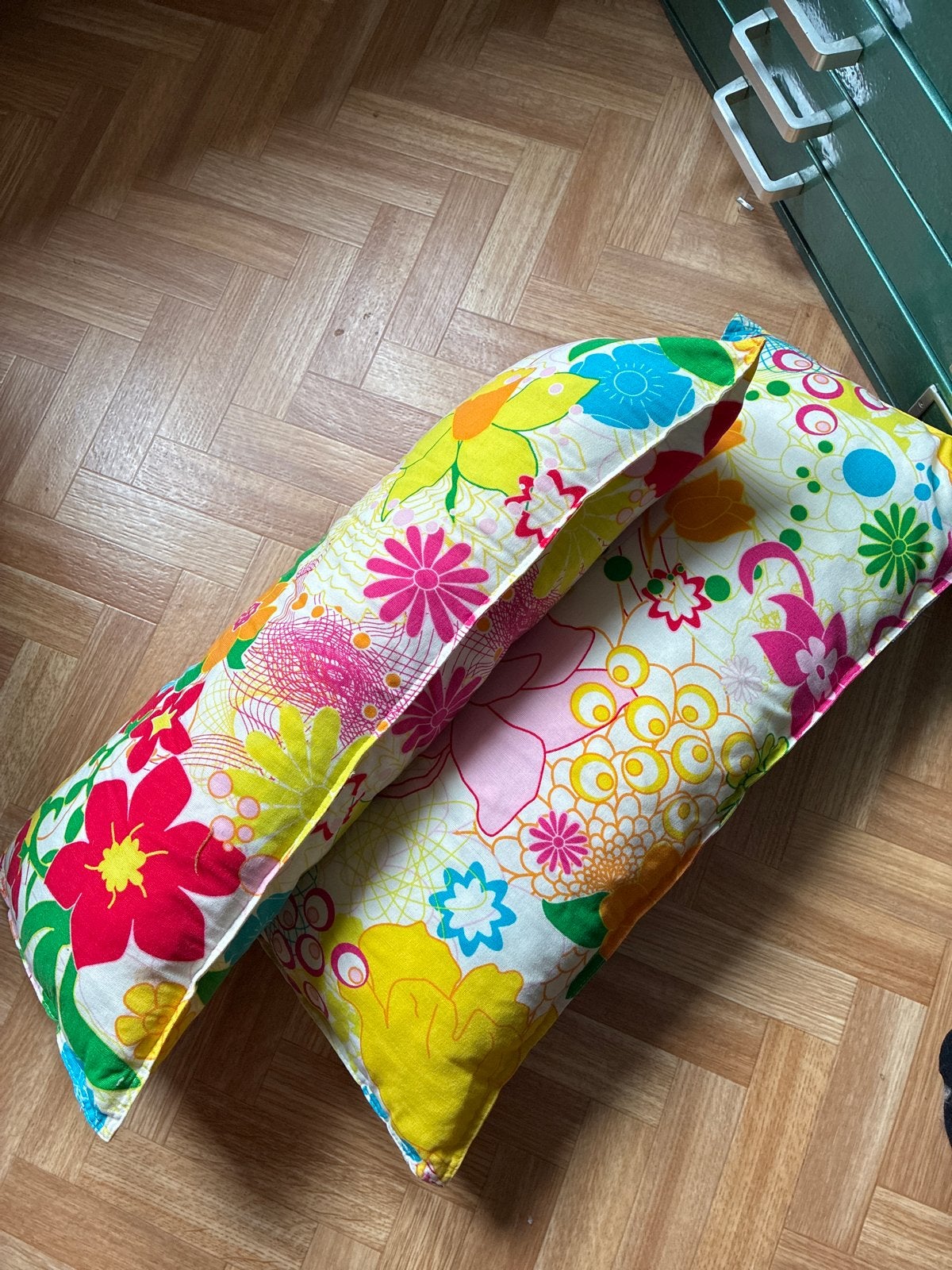 Set van 2 vrolijke bloemenkussens IKEA, Overige merken, Gebruikt, Meerkleurig, Met print