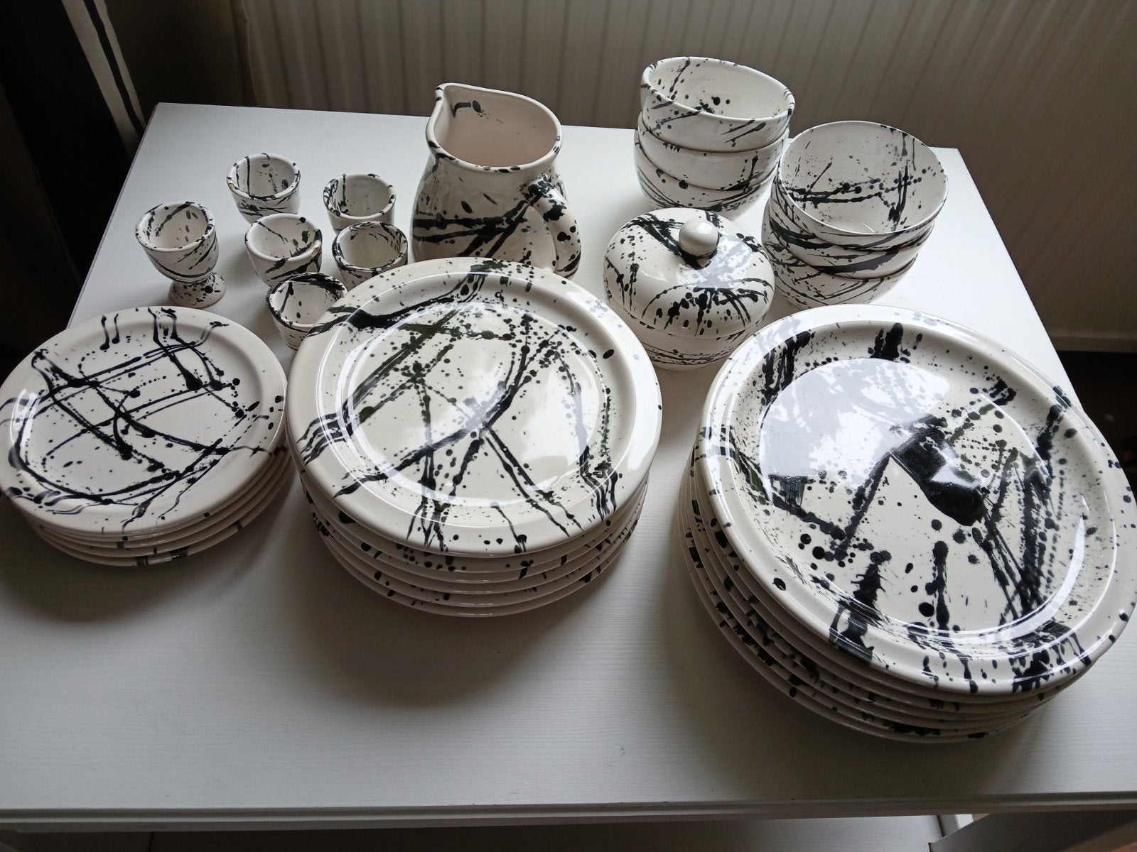 Z.g.a.n. Zwart wit gespikkeld servies, Ophalen, Aardewerk, Overige stijlen, Bord(en)