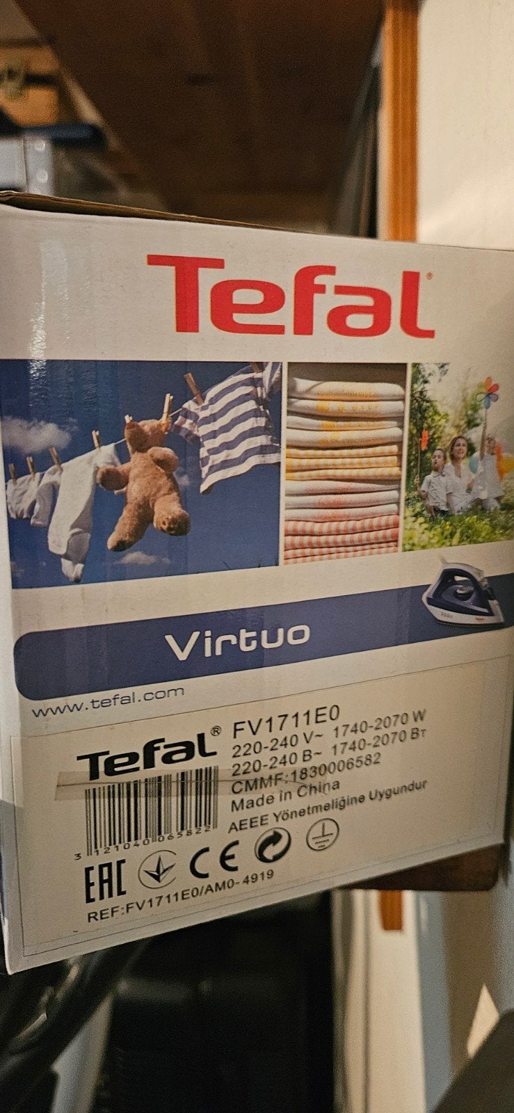 Tefal Virtuo Strijkijzer FV1711E0 + strijkplank - ZGAN, Ophalen, Zo goed als nieuw, Strijkijzer met snoer