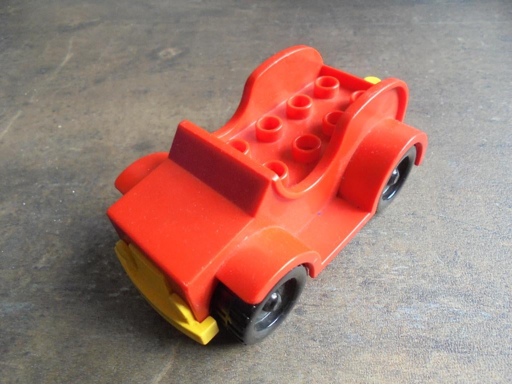 Lego Duplo Car with 2x4 Studs & Running Boards (zie foto's)2, Ophalen of Verzenden, Gebruikt, Losse stenen, Duplo