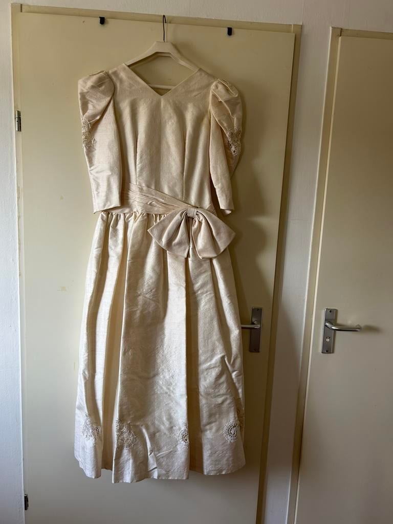 Trouwjurk, Kleding | Dames, Ophalen of Verzenden, Zo goed als nieuw, Beige, Trouwjurk