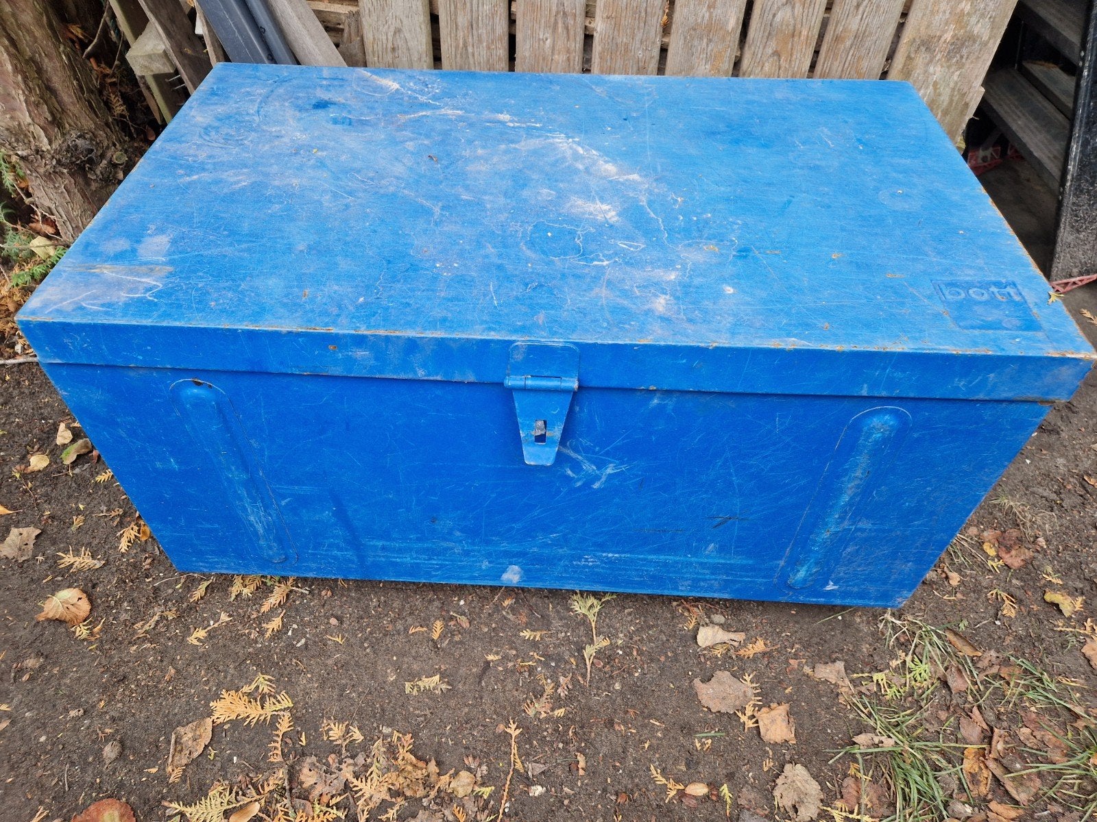 Blauwe metalen gereedschapskist / opbergkist van Bott, Ophalen, Gebruikt