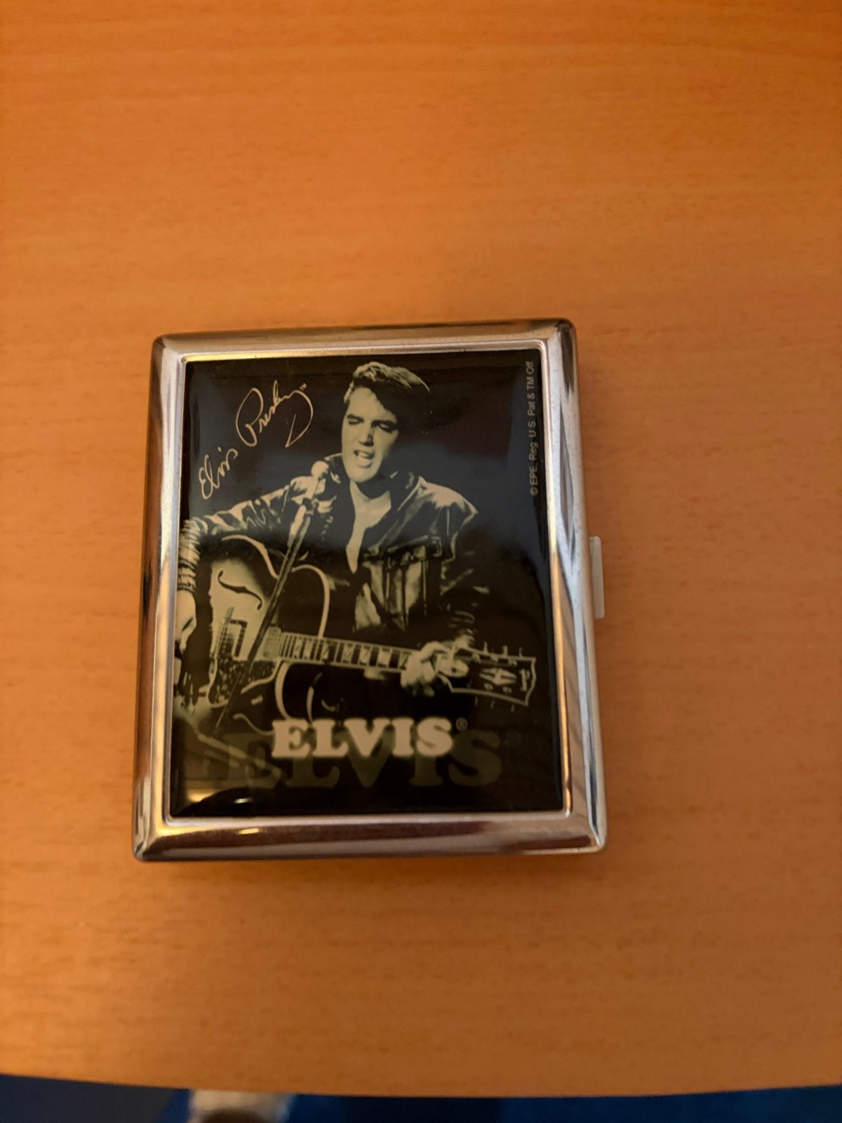 Vintage Elvis Presley Sigarettendoosje met Handtekening, Ophalen, Zo goed als nieuw, Gebruiksvoorwerp, Gesigneerd