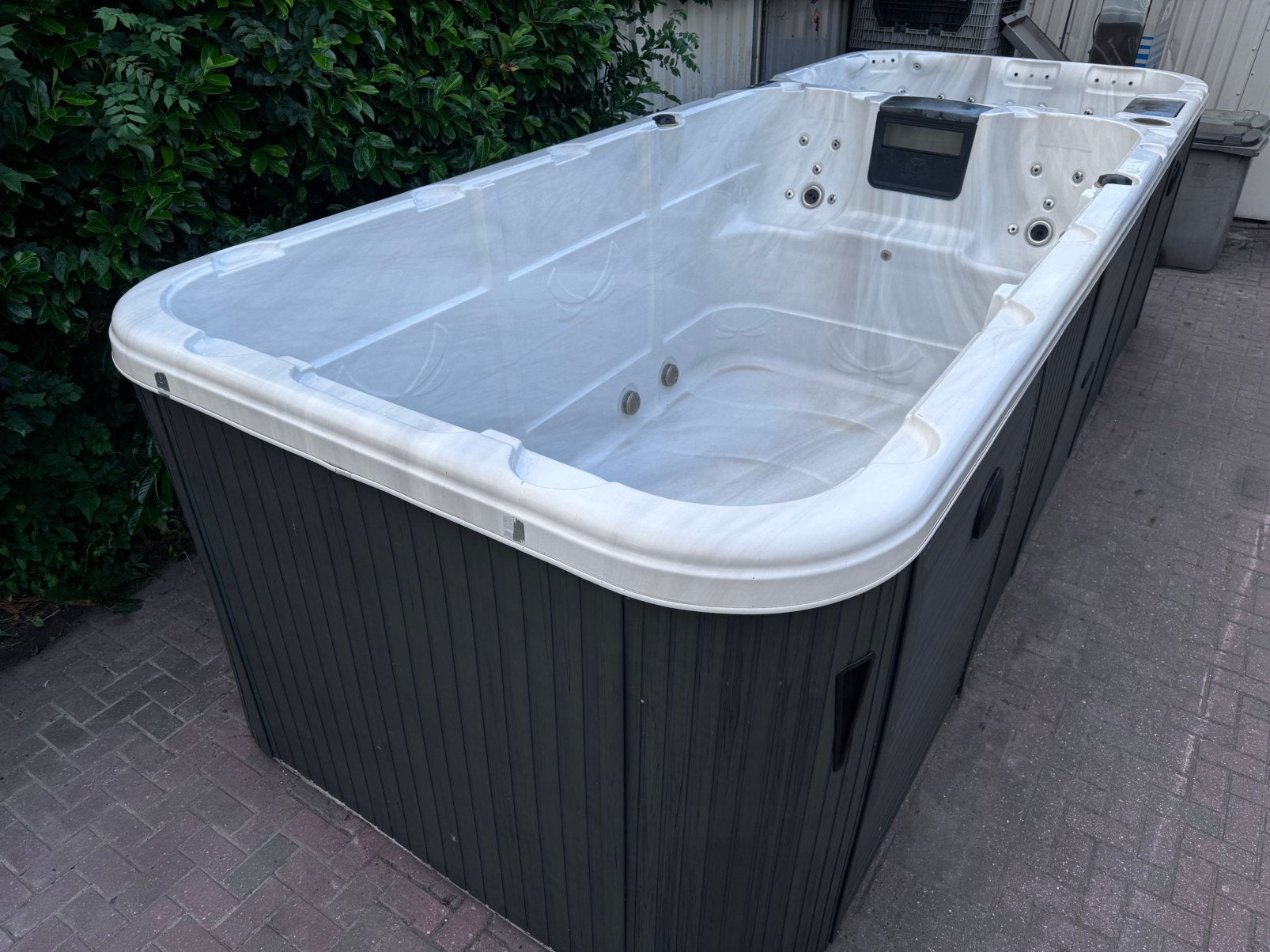 Jacuzzi / zwemspa Balboa, Ophalen, Gebruikt, Vast
