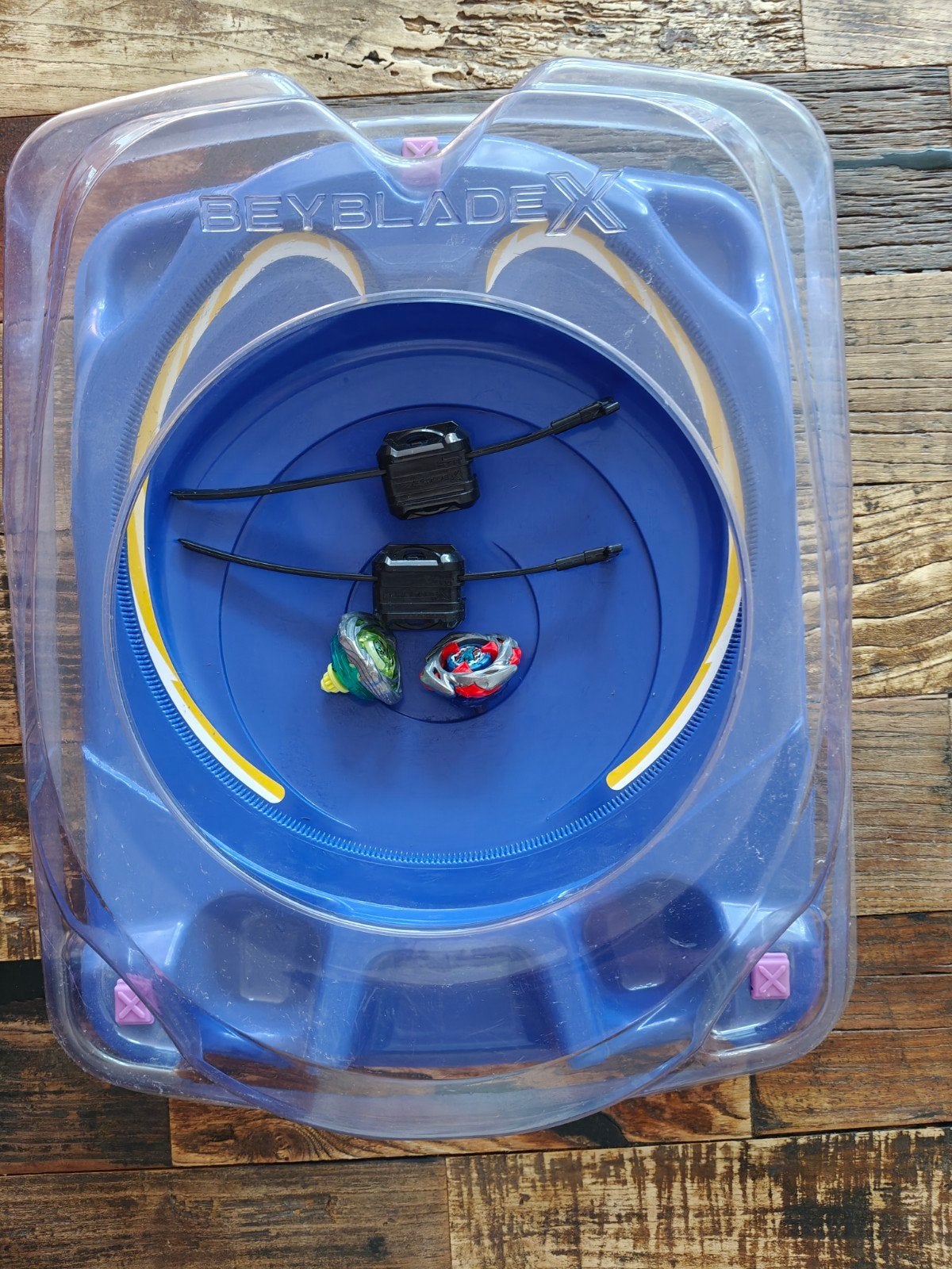 BeyBlade X Arena met 2 Beyblades en launchers, Ophalen of Verzenden, Gebruikt, Jongen of Meisje