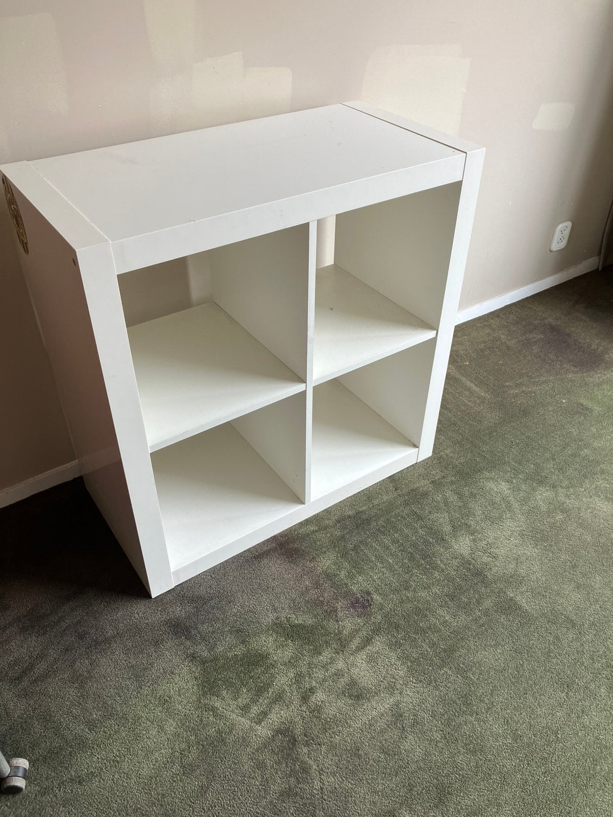 Eenvoudig wit Ikea kastje, Huis en Inrichting, Kasten | Overige, Ophalen