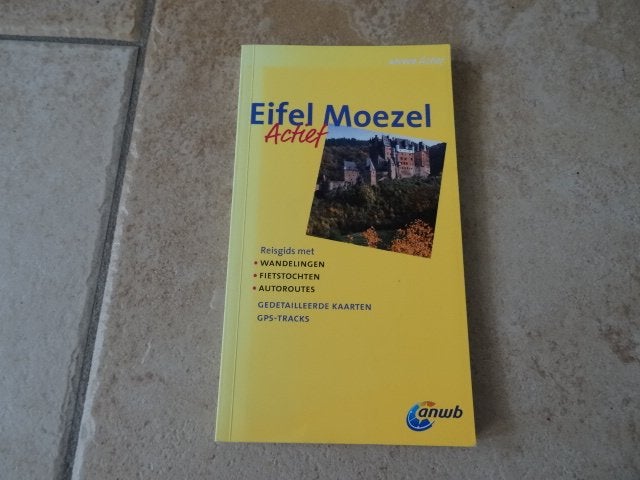 anwb actief reisgids Eifel en Moezel, Boeken, Reisgidsen, Zo goed als nieuw, Reisgids of -boek, Europa, ANWB, Ophalen of Verzenden