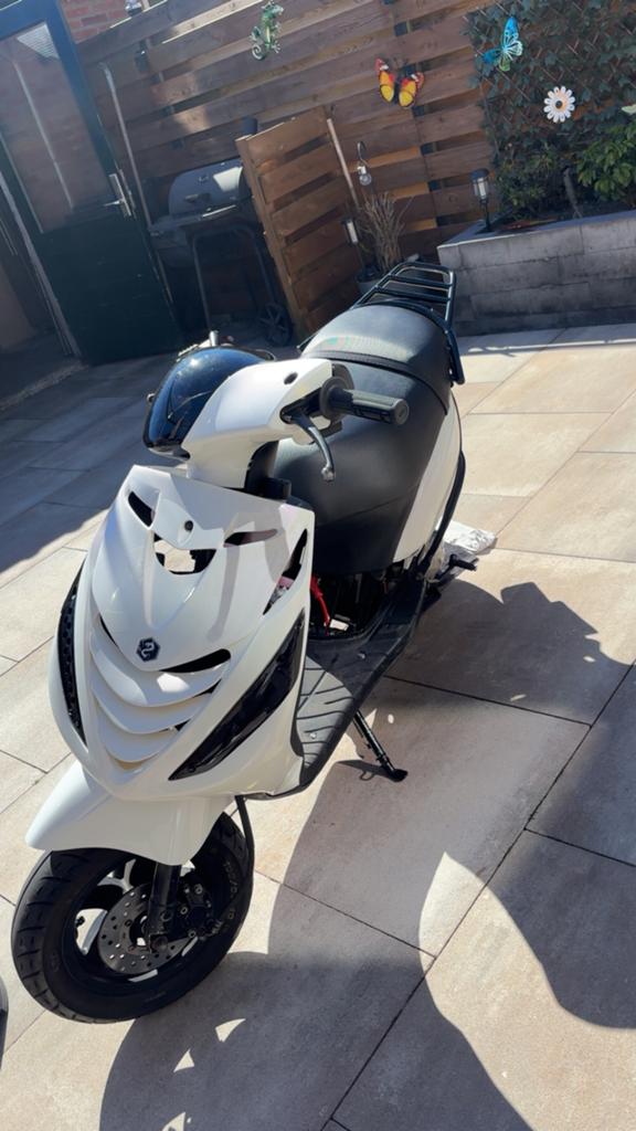 Piaggio Zip 172cc 2 Takt Amethyst Purple️, Ophalen, Tweetakt, Zip, Zo goed als nieuw
