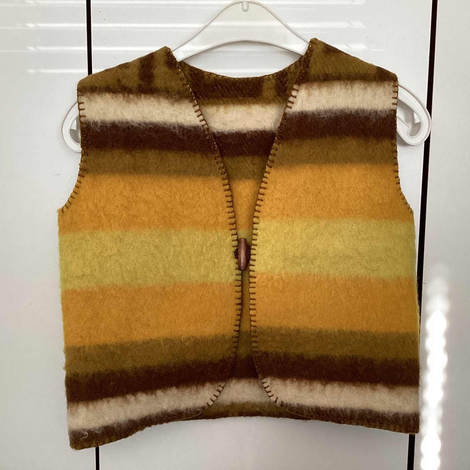Handgemaakt wollen vestje gilet, maat 110/116, Kinderen en Baby's, Ophalen of Verzenden, Nieuw, Jongen of Meisje, Trui of Vest