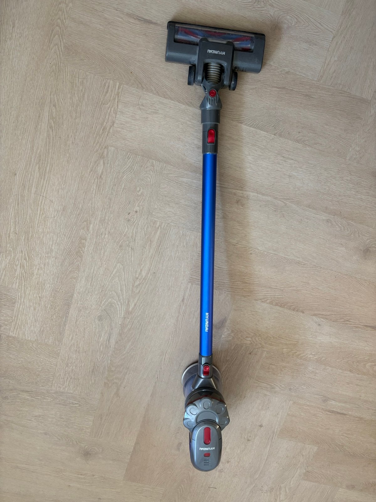 Hyundai stofzuiger, Ophalen, Zo goed als nieuw
