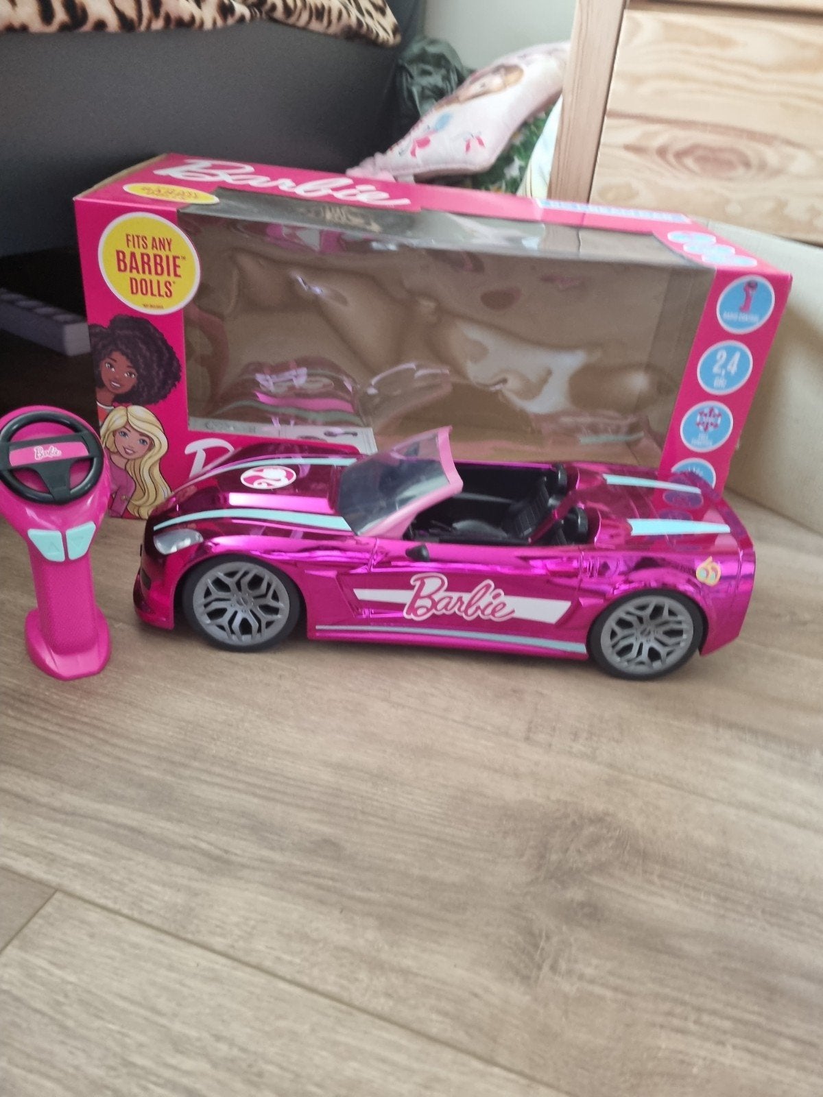 Bestuurbare Barbie Auto, Ophalen, Zo goed als nieuw, Afstandsbediening