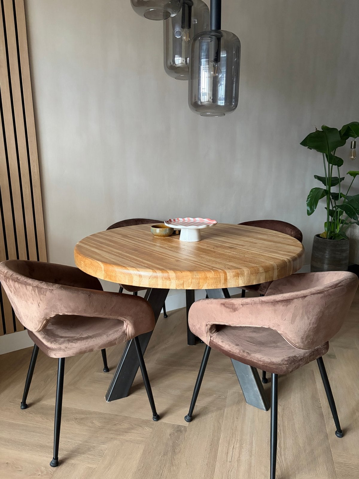 Massief houten eettafel, rond, 120cm, stalen poten, Ophalen, Gebruikt, 100 tot 150 cm, Rond