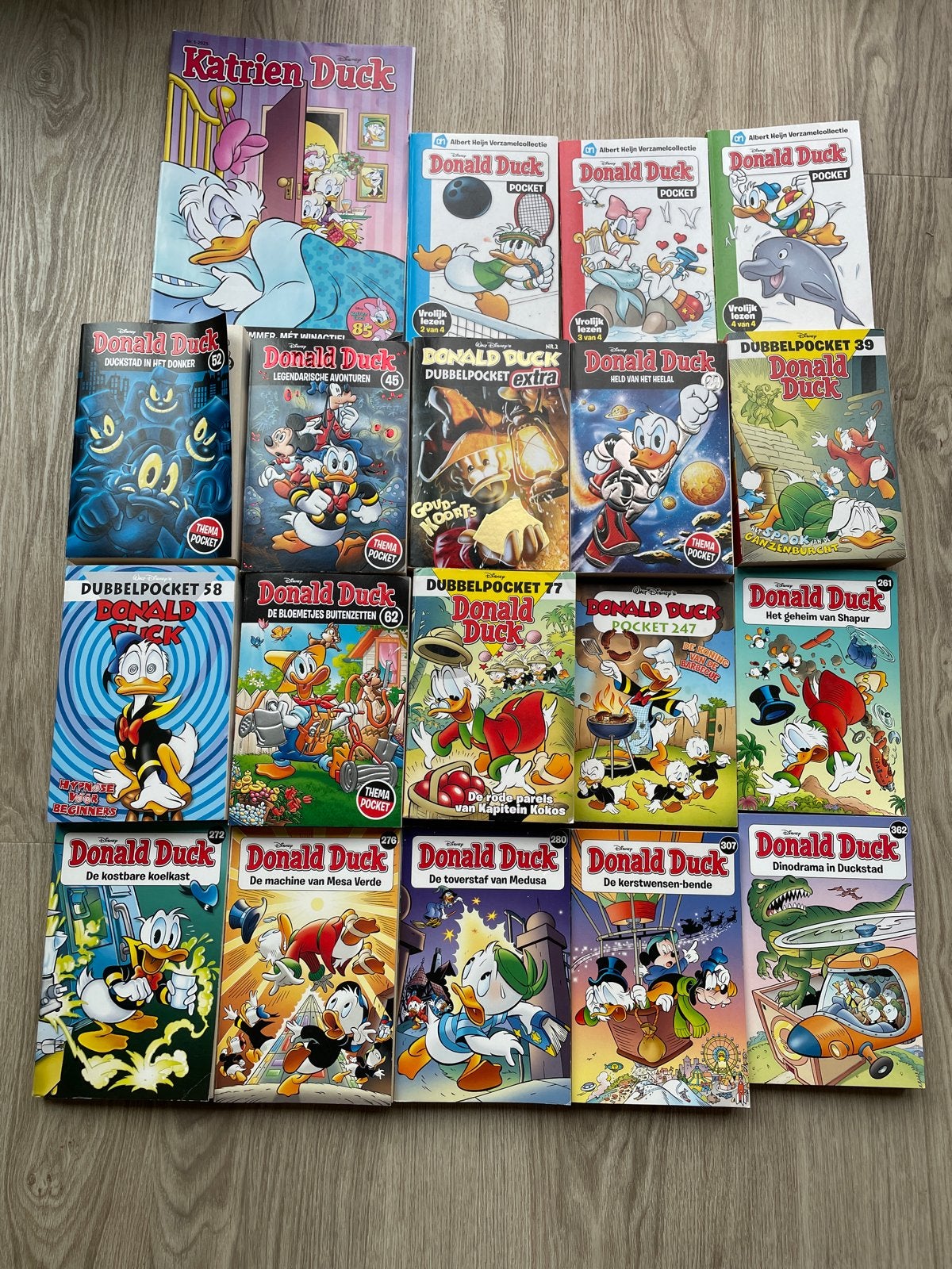 Donald Duck Pockets en Dubbelpockets - 19 stuks, Meerdere stripboeken, Ophalen, Zo goed als nieuw