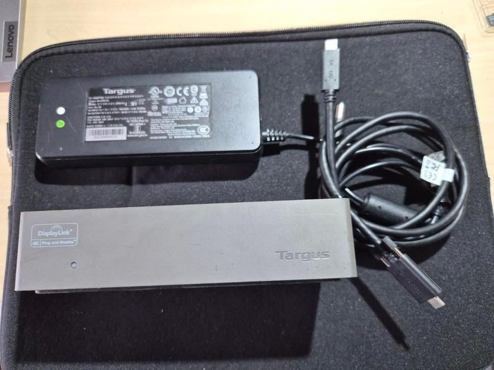Targus DisplayLink 4K Docking Station met Voeding, Docking station, Laptop, Ophalen of Verzenden, Zo goed als nieuw