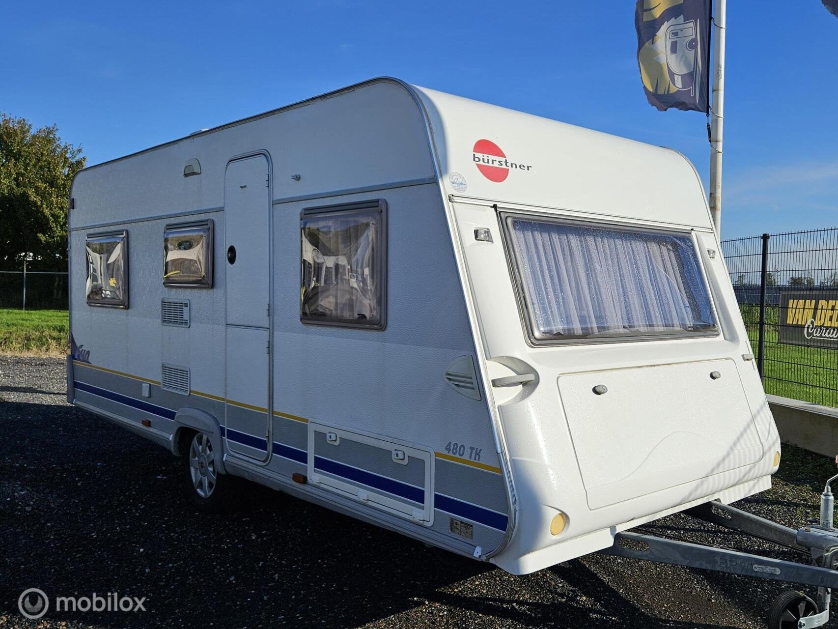 BURSTNER FUN 480 TK|STAPELBED|5/6 PERSOONS|VOORTENT|LUIFEL|T, Caravans en Kamperen, Overige typen, 7 tot 8 meter, 750 - 1000 kg