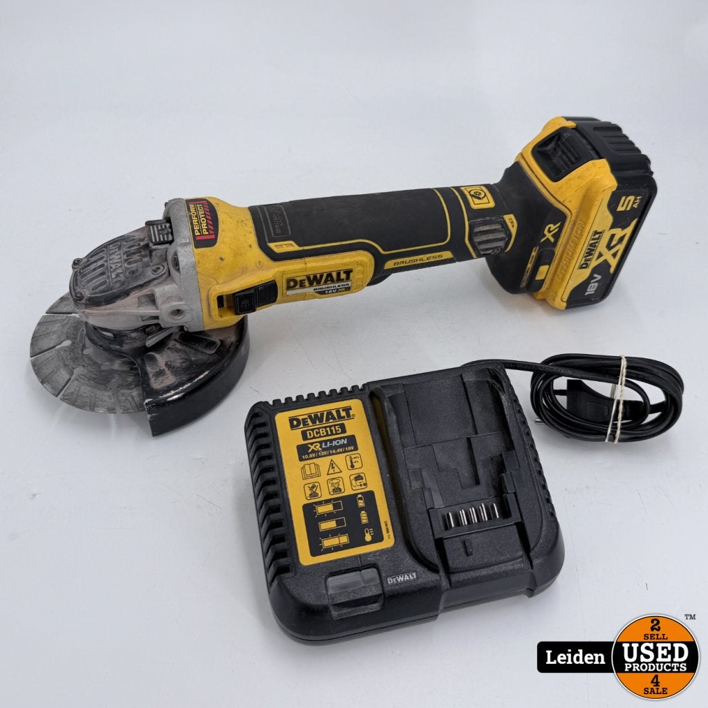 DeWalt DCG405 Haakse Slijper | Incl. 5.0Ah Accu & Acculader, Dewalt, Gebruikt, Support@dewalt.com, 701 E. Joppa Road
Towson, MD 21286
USA