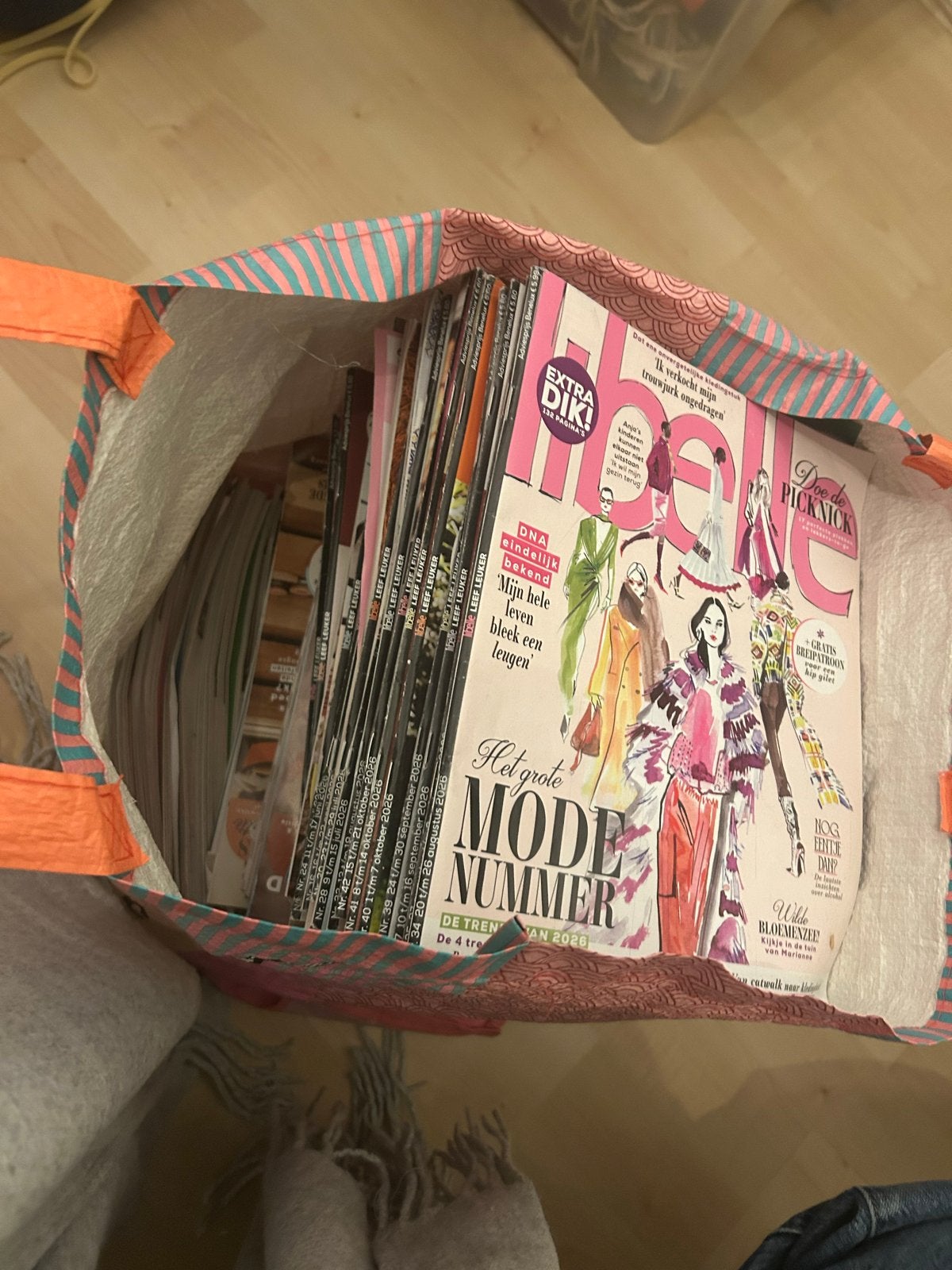 GRATIE Grote collectie Libelle tijdschriften (2 jaar), Ophalen, Gelezen, Damesbladen