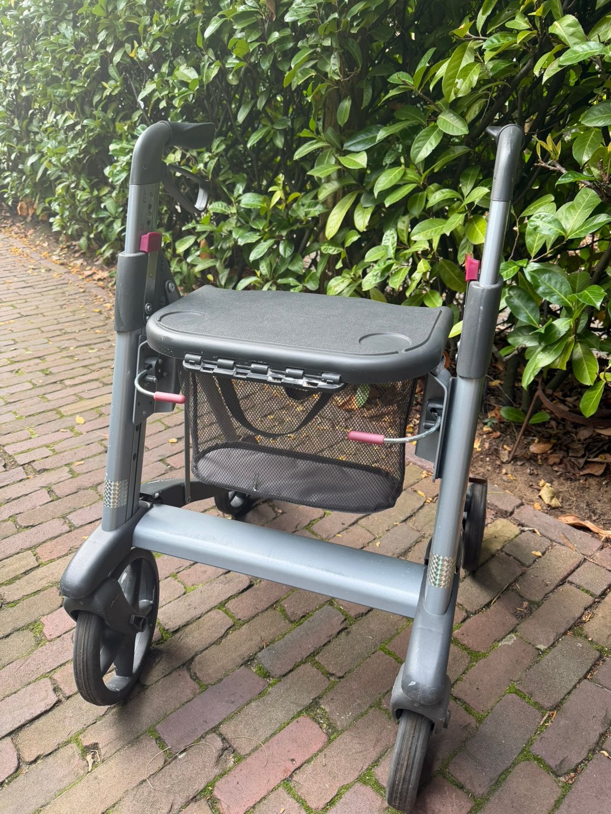 Active Access rollator, Diversen, Ophalen, Lichtgewicht, Zo goed als nieuw
