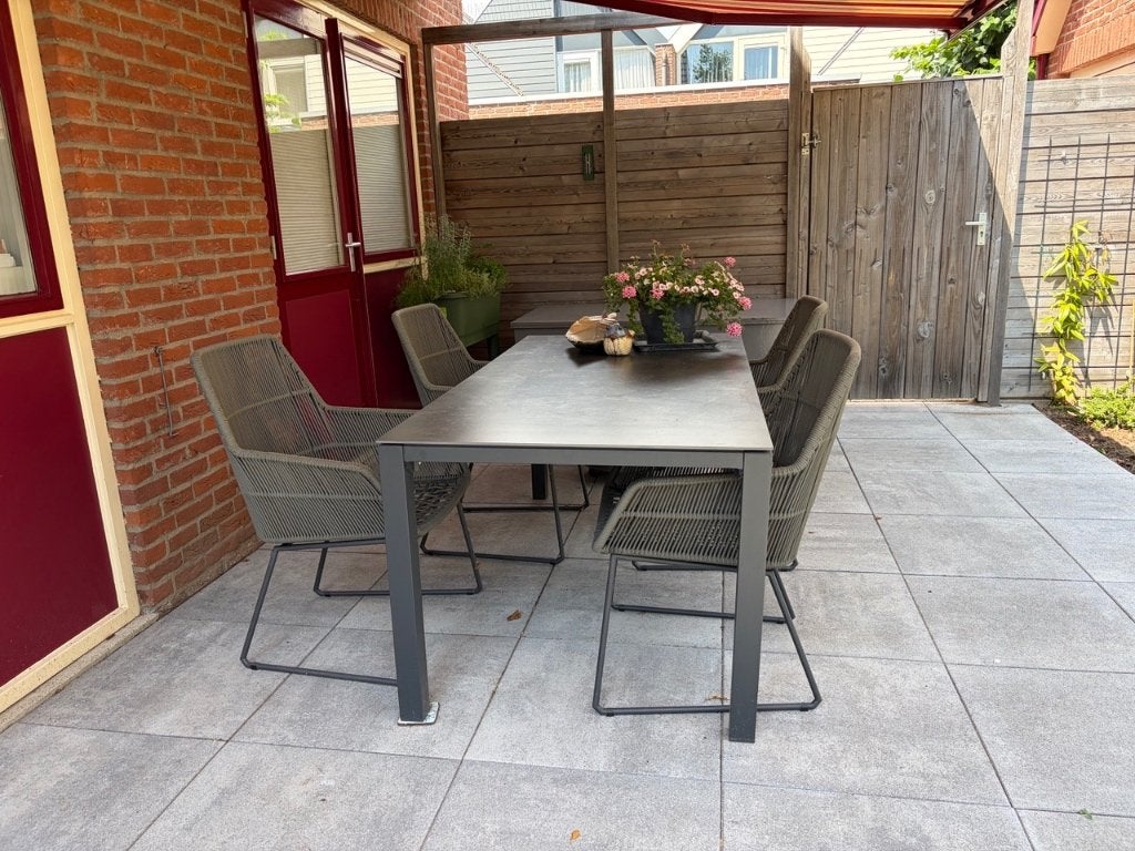 Moderne aluminium tuintafel - Weerbestendig en duurzaam, Tuin en Terras, Ophalen, Zo goed als nieuw, Rechthoekig, Aluminium