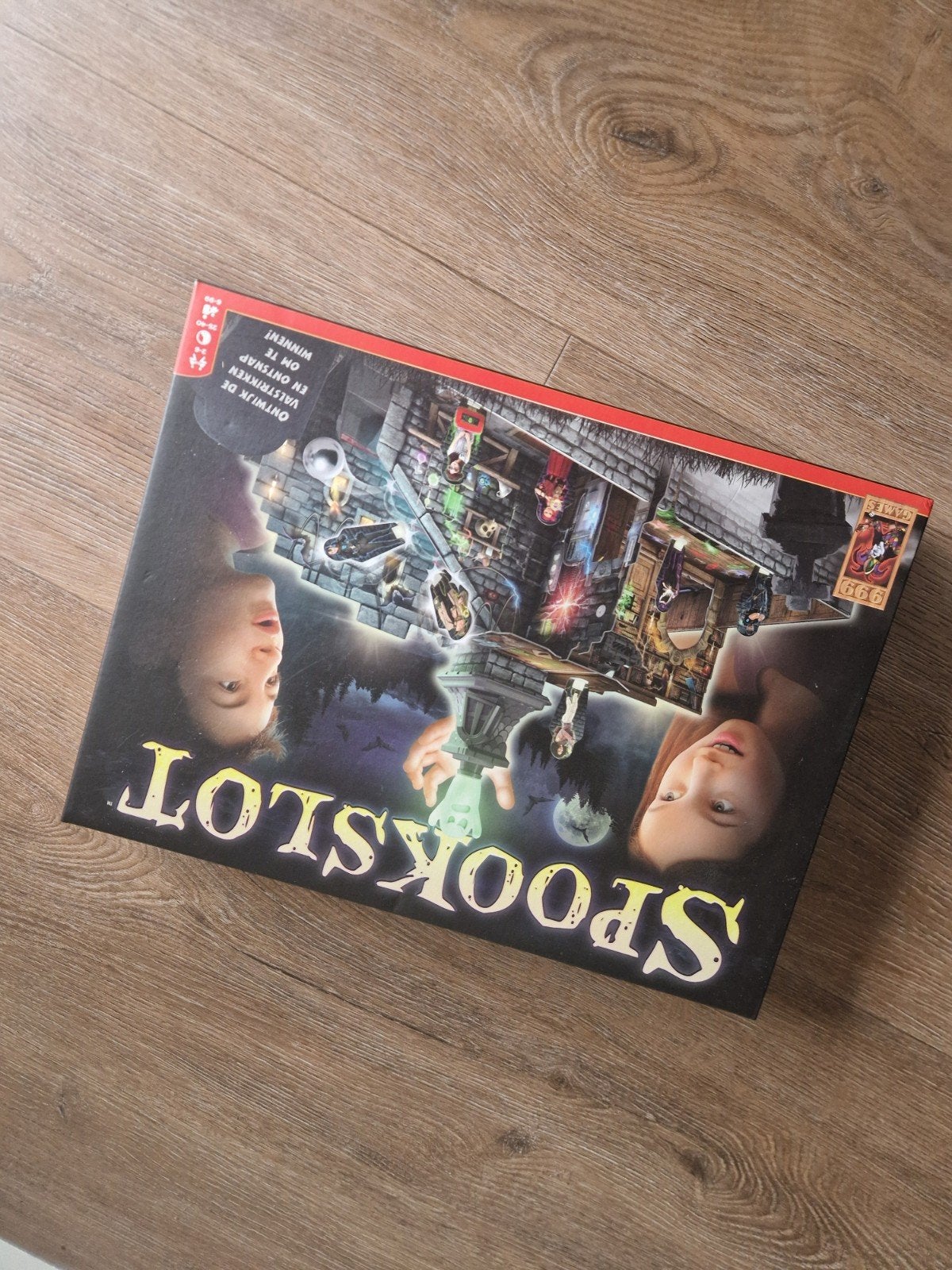 Spookslot Bordspel - Ontsnap aan het spookhuis!, Drie of vier spelers, Ophalen, Zo goed als nieuw