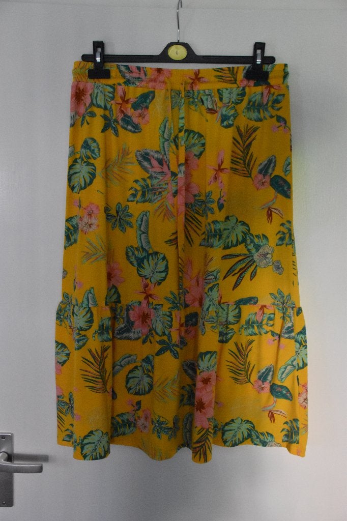 superleuke nieuwe gele stretch zomerrok maat 44 Norah, Geel, Maat 42/44 (L), Nieuw, Ophalen of Verzenden