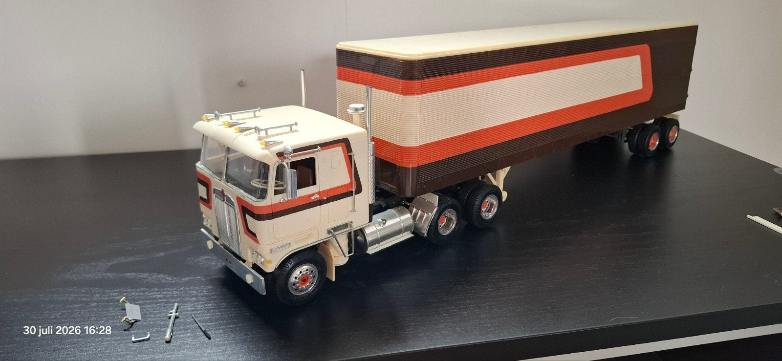 Kenworth K123 + oplegger, Ophalen, Gebruikt, Bus of Vrachtwagen