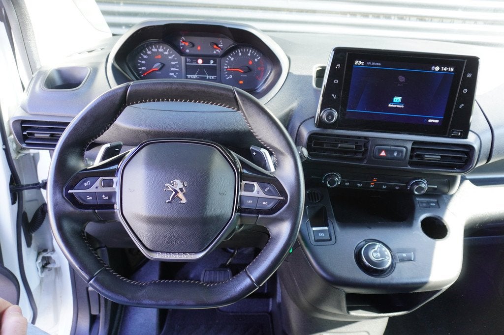 Peugeot Partner 130pk Automaat L2 Lang Apple Carplay Cruise, Gebruikt, 4 cilinders, Wit, Bedrijf