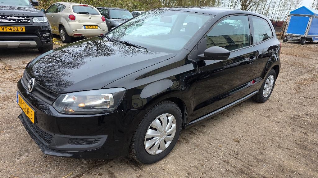 VW Polo 1.2i Nieuwe Distributie Nwe Apk 2012 rijdt super!, Auto's, Volkswagen, Voorwielaandrijving, 40 €/maand, Zwart, 1198 cc