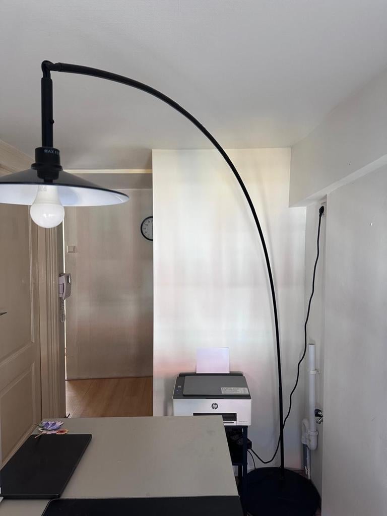 IKEA SKAFTET booglamp / vloerlamp zwart – als nieuw, Ophalen, Zo goed als nieuw, Metaal, 200 cm of meer
