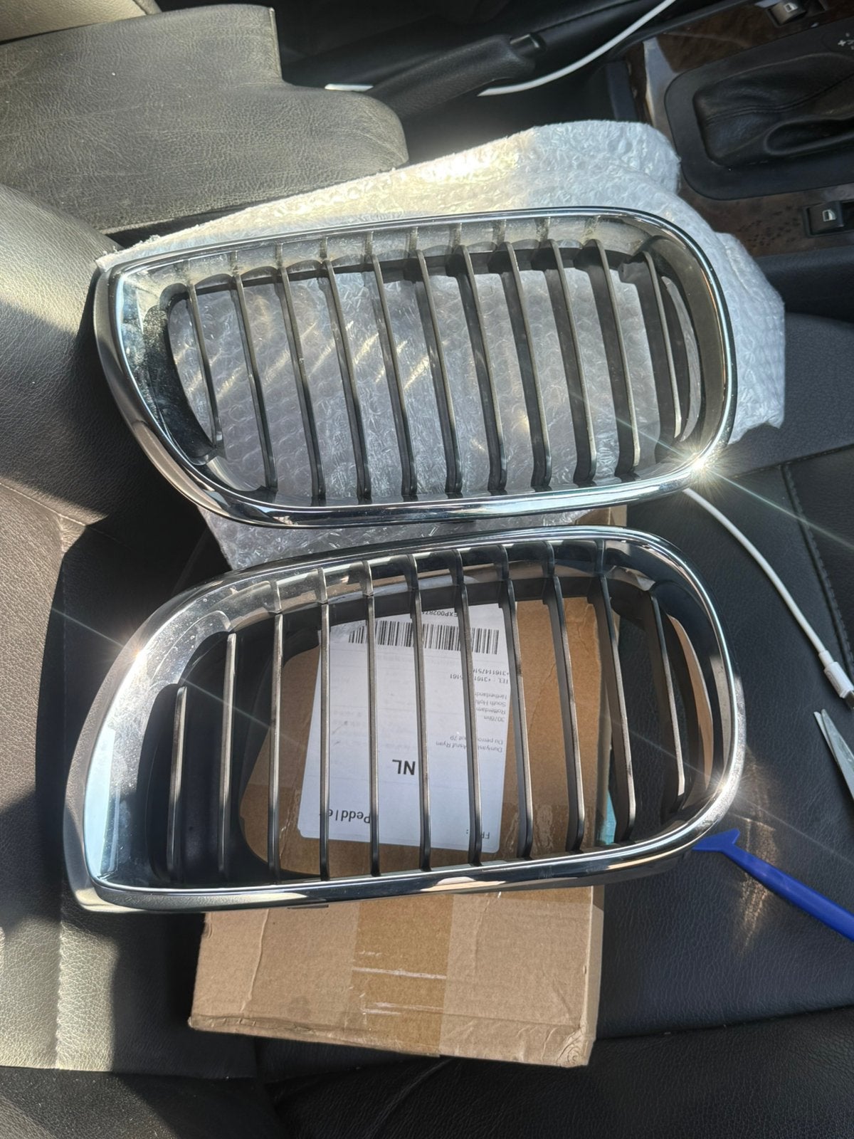 Grill nieren voor bmw 318i sedan model 2002, Voor, Nieuw, Ophalen of Verzenden, Bumper