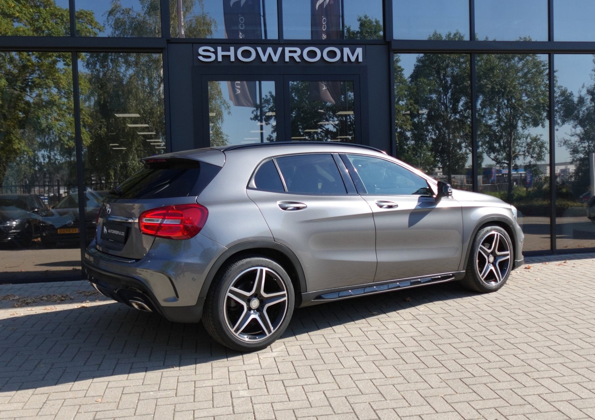 Mercedes-Benz GLA-klasse 180 Prestige CAM AMG', Gebruikt, Zwart, 4 cilinders, Bedrijf