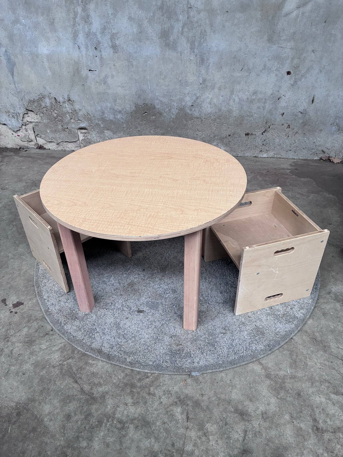 Educo Kindertafel (70x50cm) met 2 Stoelen (33x33cm), Kinderen en Baby's, Ophalen, Gebruikt, Tafel(s) en Stoel(en)