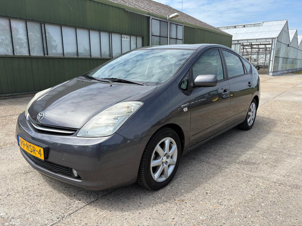 Toyota Prius 1.5 HSD 2009 Grijs, 1497 cc, 4 cilinders, 23 km/l, Origineel Nederlands