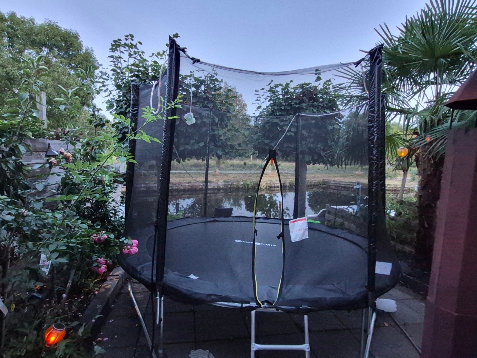 Trampoline 305 cm - Zo goed als nieuw!, Ophalen, Zo goed als nieuw