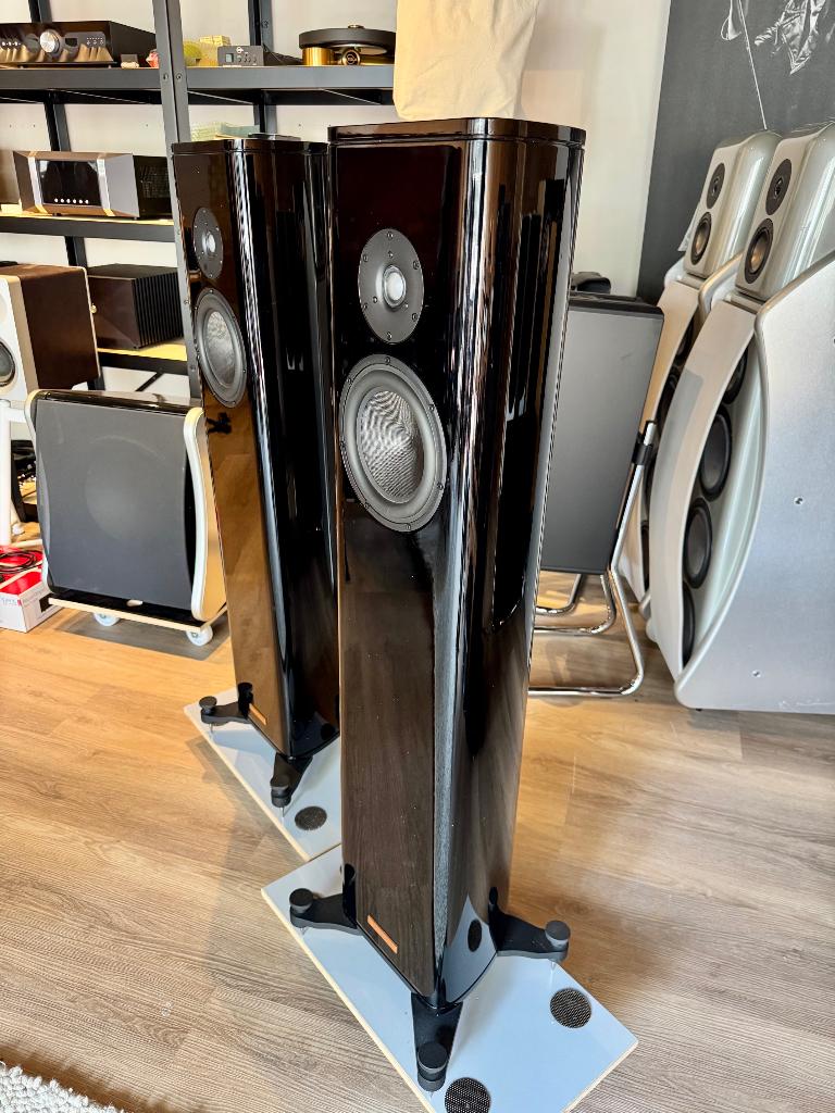 Magico S1 mk1 - hoogglans zwart, Overige merken, Magico 1, Zo goed als nieuw, Front, Rear of Stereo speakers