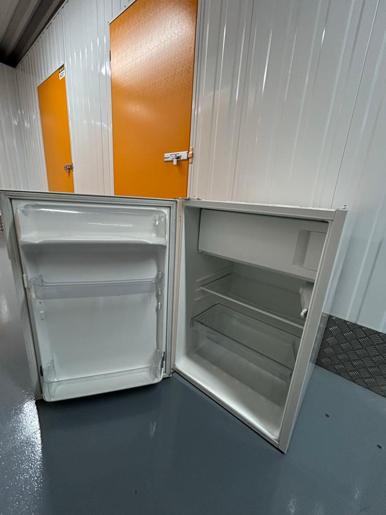 Zanussi Koelkast - Compact model (bovenplaat ontbreekt), Witgoed en Apparatuur, Koelkasten en IJskasten, Ophalen, Gebruikt, Met vriesvak