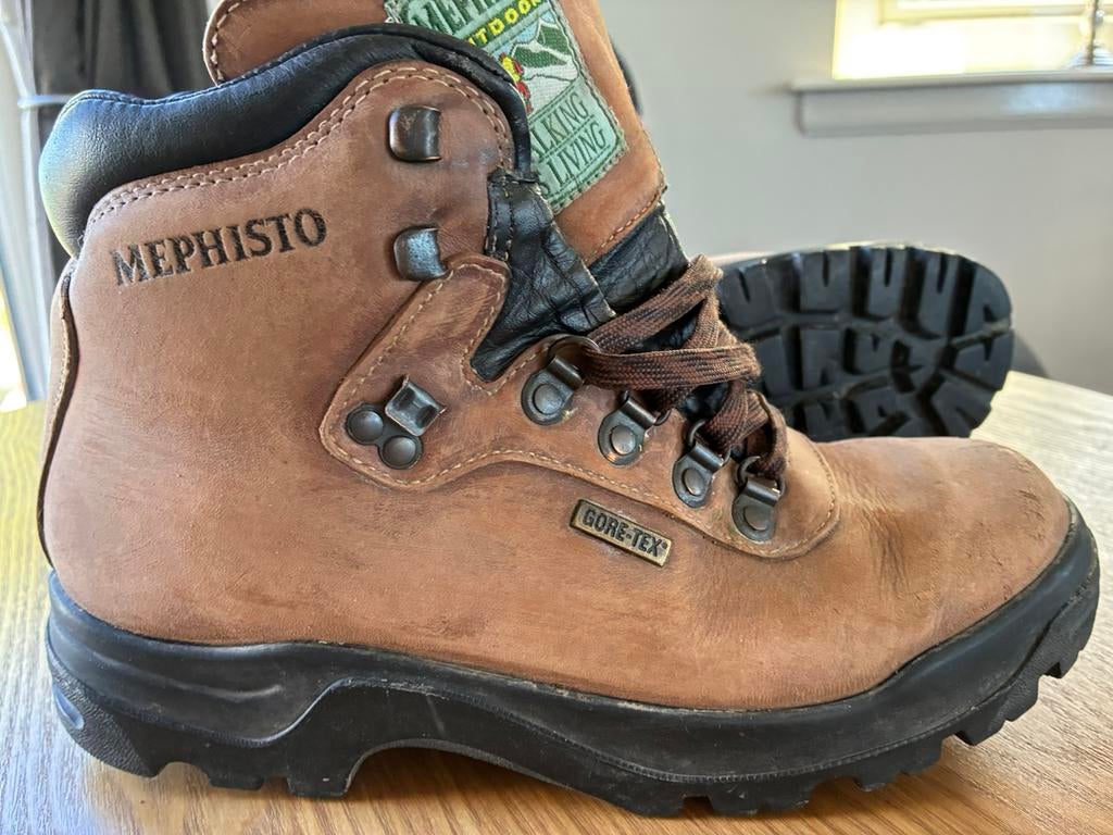 Memphisto heren wandelschoen maat 8 1/2, Ophalen of Verzenden, Zo goed als nieuw, Schoenen