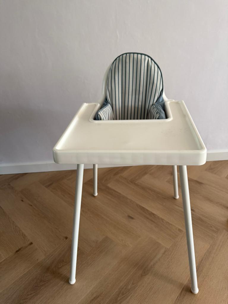 IKEA Antilop kinderstoel met kussen, Kinderen en Baby's, Kinderstoelen, Ophalen of Verzenden, Gebruikt, Overige typen, Stoelverkleiner