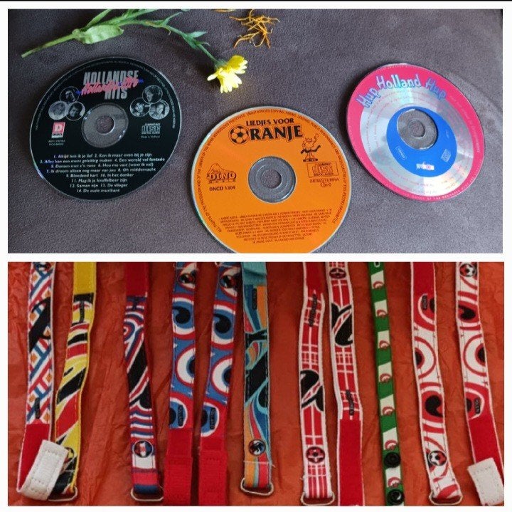 3 CD  11 Juich bandjes VOETBAL of andere sport, Ophalen of Verzenden, Gebruikt, Levenslied of Smartlap
