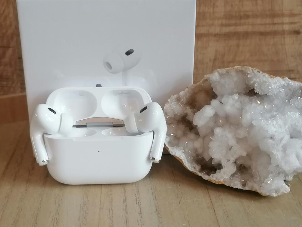 AirPods Pro 2 (2e generatie) -  Nieuw, Ophalen of Verzenden, Zo goed als nieuw, Draadloos