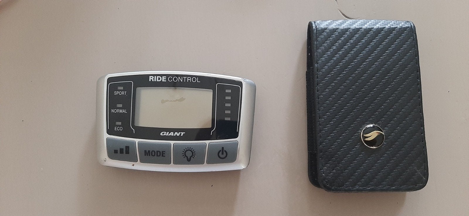 Giant twist fietscomputer z.g.a.n met bewaarhoesje, Ophalen of Verzenden, Zo goed als nieuw