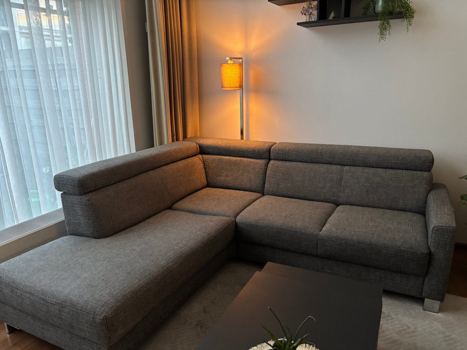 Mooie, moderne hoekbank van Pronto, Huis en Inrichting, Ophalen, Gebruikt, Stof