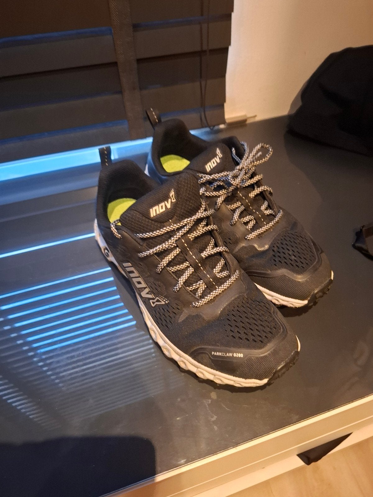 Inov-8 Trail Run Schoenen - Zo goed als nieuw, Overige merken, Hardloopschoenen, Ophalen of Verzenden, Zo goed als nieuw