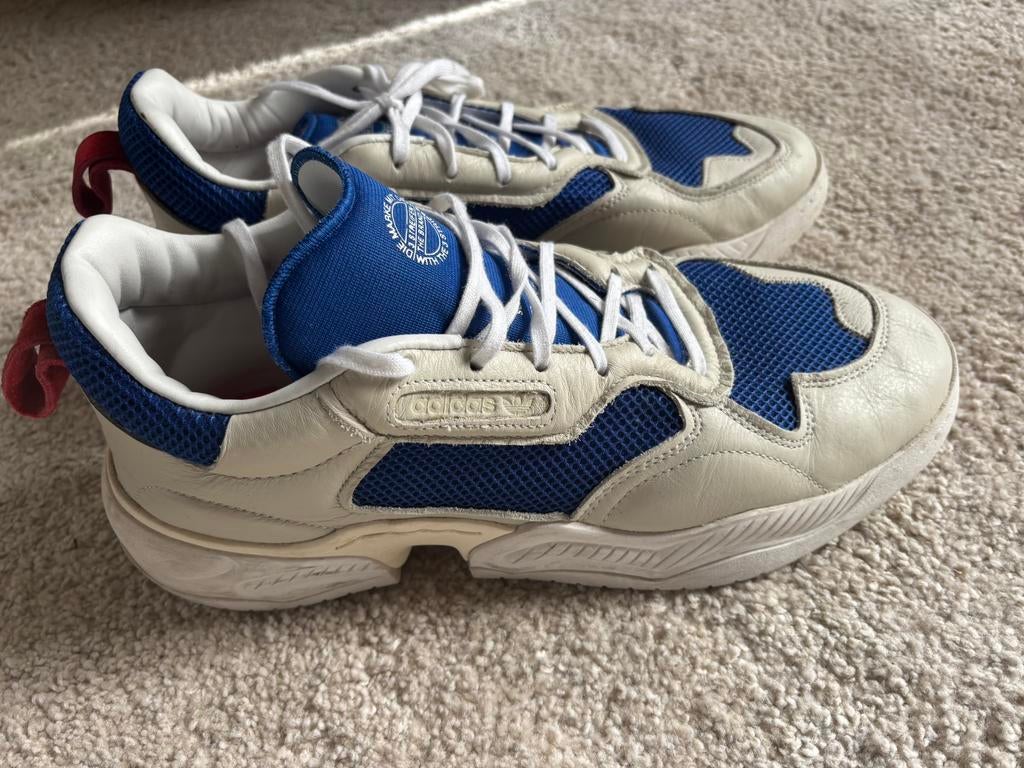 Adidas sportschoenen maat 49 1/3, Kleding | Heren, Schoenen, Overige kleuren, Sportschoenen, Ophalen of Verzenden, Zo goed als nieuw