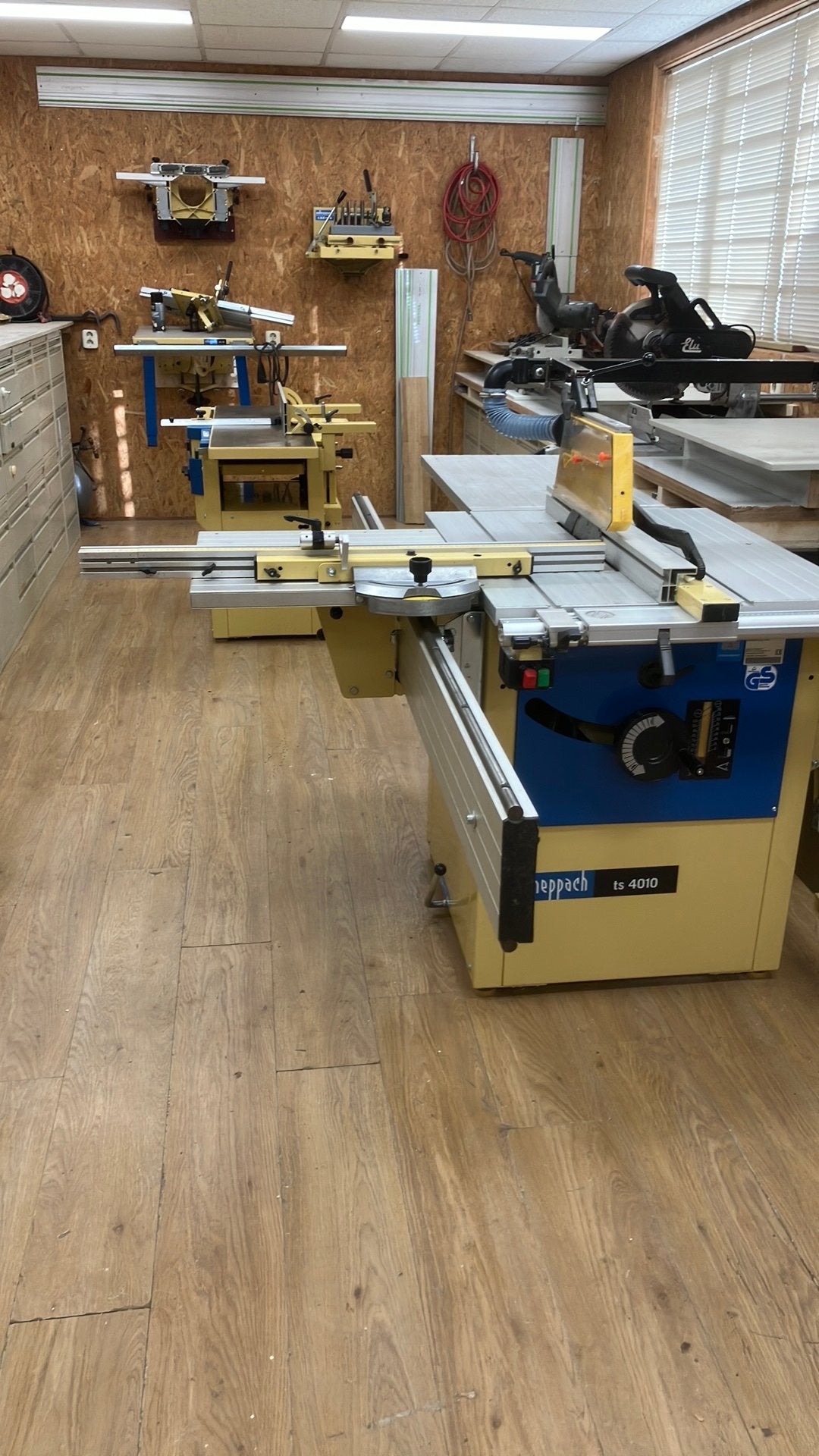 scheppach machine park,,vlakvand,HMC3200,zaagtafel TS4010, Ophalen, Cirkelzaag, Zo goed als nieuw, 1200 watt of meer